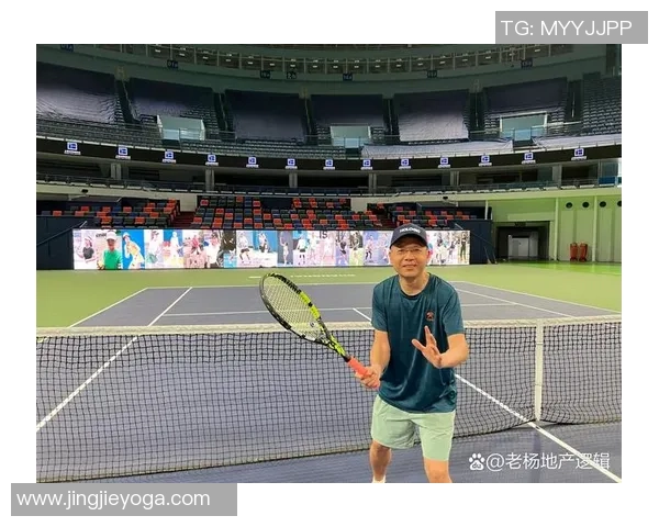 赛后分析:上海网球队与深圳网球队的比赛节奏与策略对比