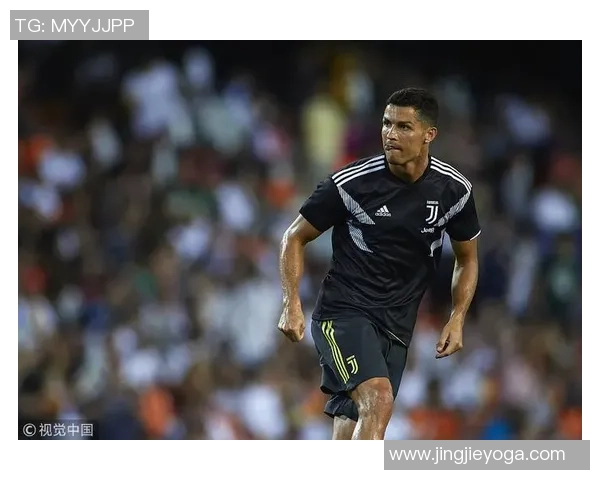 足球明星魅力尽显的高清壁纸分享让你随时感受绿茵场上的激情与荣耀